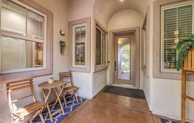 3 beds, 3 baths, $6,995