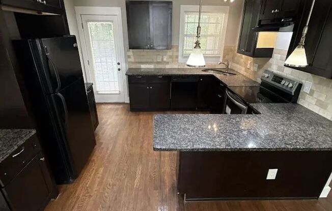3 Bed 2 Bath in Atlanta!