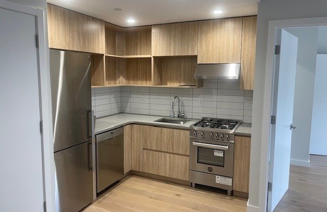 1 bed, 1 bath, 799 sqft, $2,500