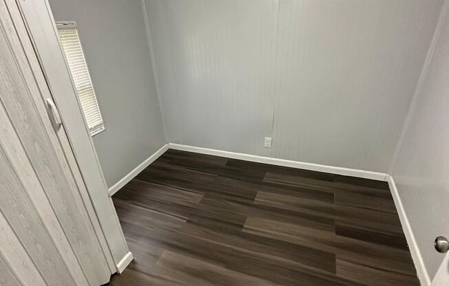 Fully Renovated 2/1 Single Family Available Now!!!