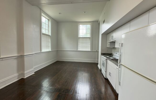 2 beds, 2 baths, 1,113 sqft, $1,475, Unit 236 001