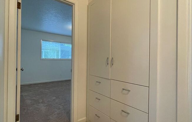 2 beds, 1 bath, 1,672 sqft, $2,145, Unit 11630