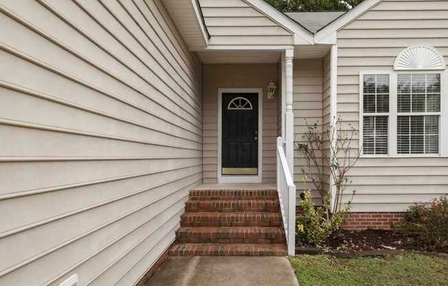 3 Bedroom Ranch Near NCSU