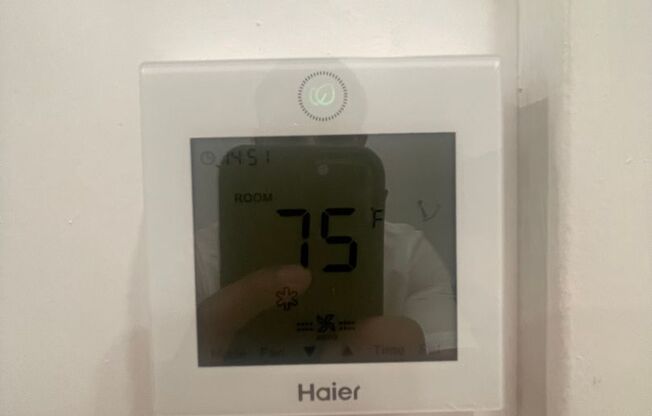 Studio, 1 bath, 9,999 sqft, $1,495, Unit 21-22