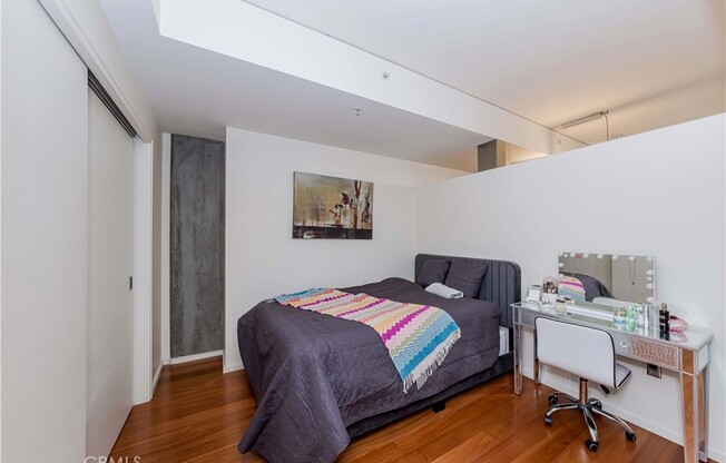 1 bed, 1 bath, 920 sqft, $2,900, Unit 909