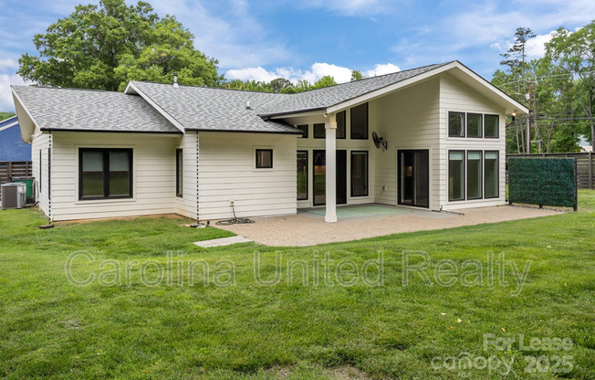 1207 LAKEDELL DR