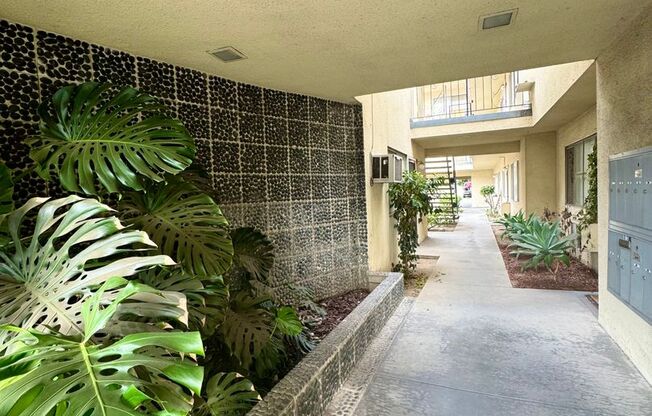 Temple City Blvd - 5708