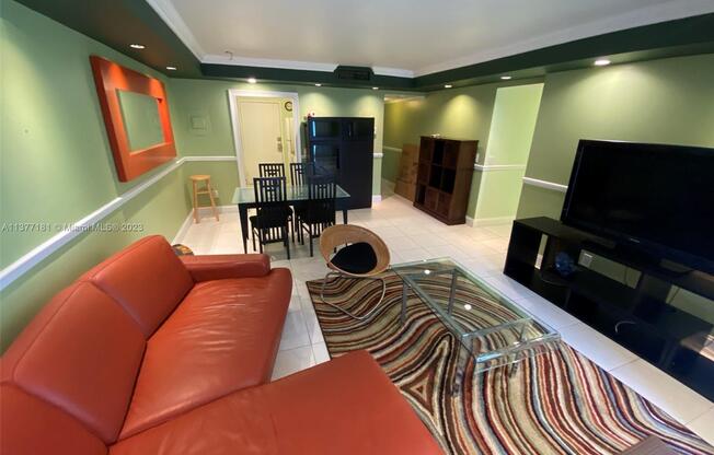 2020 Northeast 135th Street
