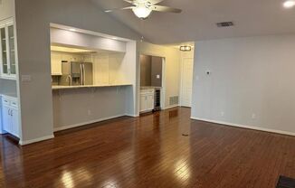 2 beds, 2 baths, $3,300, Unit # 6