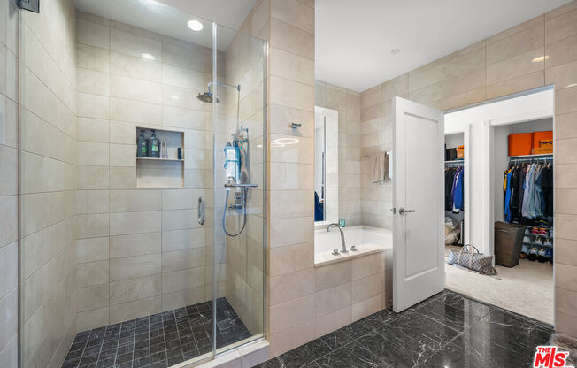 2 beds, 3 baths, 1,700 sqft, $9,500, Unit 37K