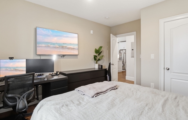 2 beds, 2 baths, 1,222 sqft, $4,950, Unit 27