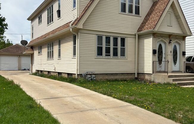 4049 N. Elmhurst Rd.