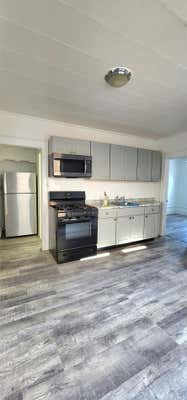 4 beds, 1 bath, 1,000 sqft, $3,400