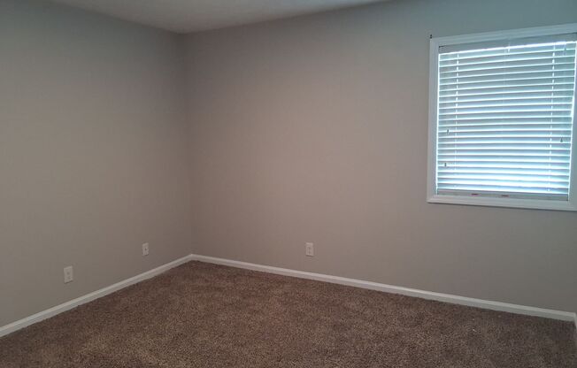 2 beds, 2 baths, 961 sqft, $1,100, Unit 415F