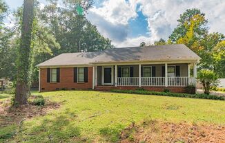 Brick ranch home in Colony Woods