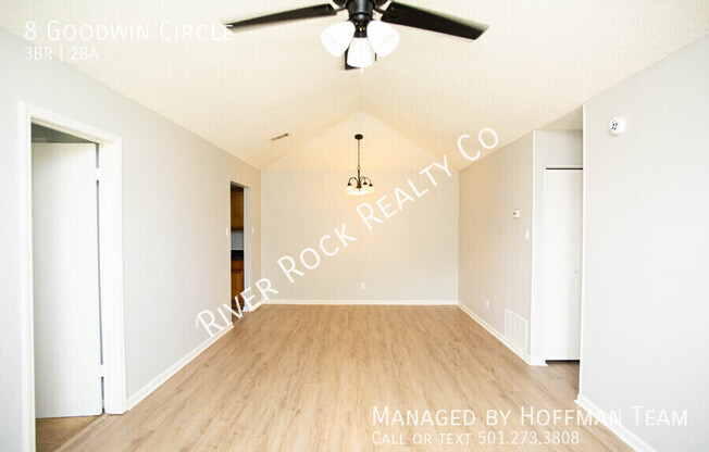 8 GOODWIN CIR