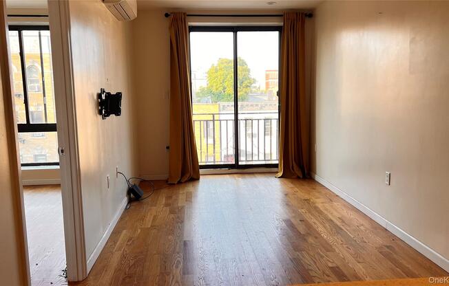 332 43 ST