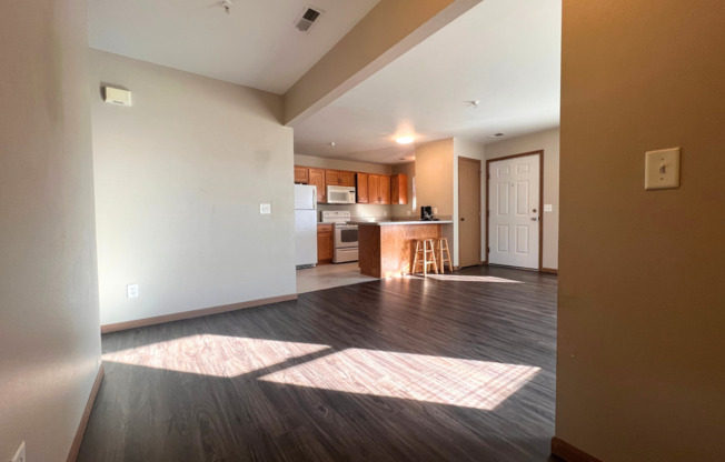 2 beds, 1.5 baths, 1,008 sqft, $950, Unit 08