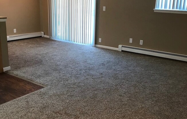 1 bed, 1 bath, 600 sqft, $1,595, Unit 1035-215