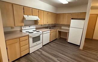 2 beds, 1 bath, 791 sqft, $1,600, Unit B-09