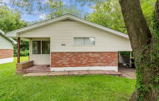 Spacious 3 Bedroom/1 Bath Home Near Bellefontaine (MOVE IN SPECIAL)