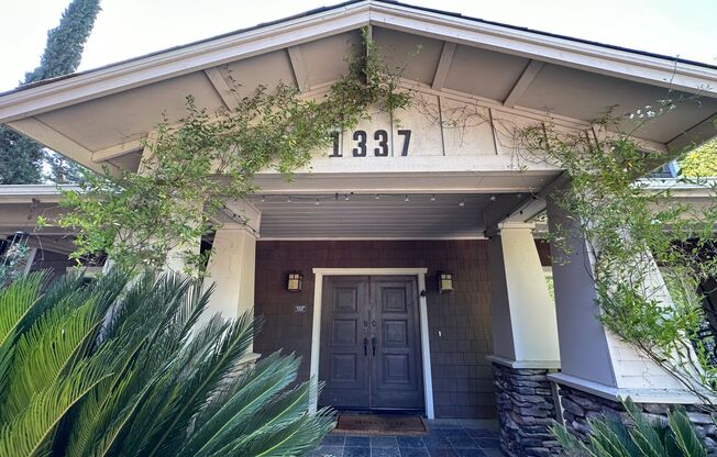 Beautiful 3 bed 3 bath Home in East Davis