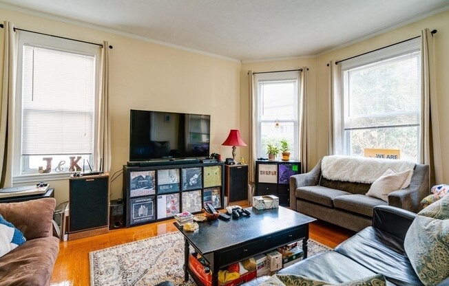 36 HEWLETT ST