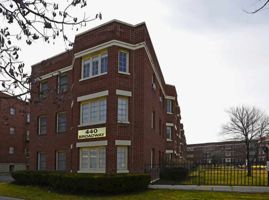 Broadway Apartments