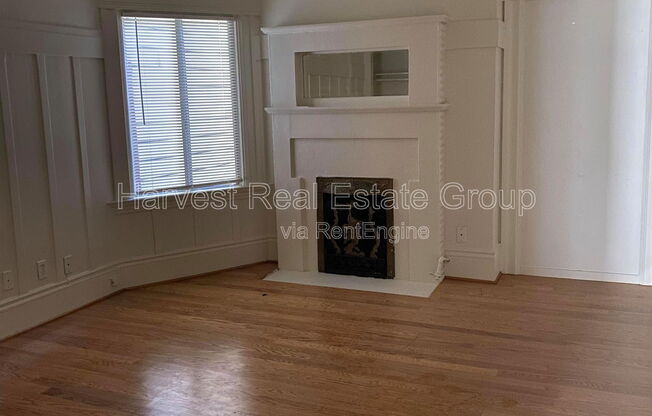 3844 INTERNATIONAL BLVD