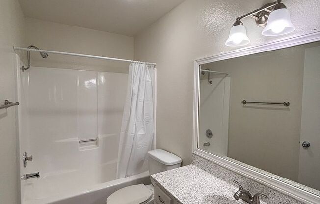 1 bed, 1 bath, 780 sqft, $2,425, Unit 65