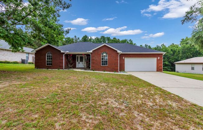 GREAT 4 BED / 2 BATH IN Crestview