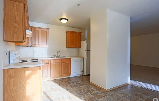 2 beds, 2 baths, 981 sqft, $1,695, Unit 115