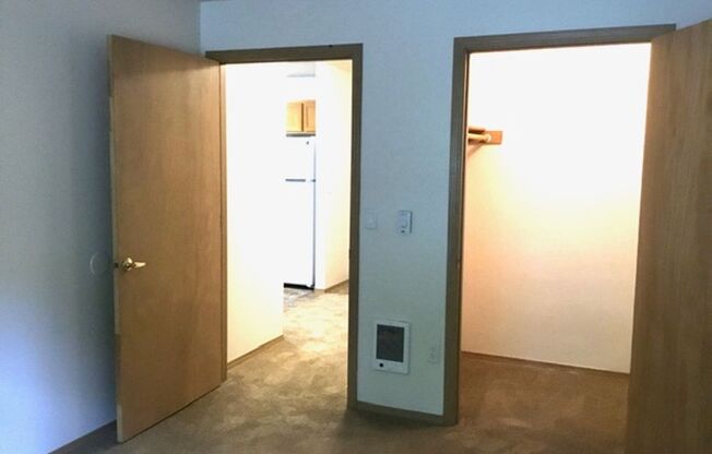 1 bed, 1 bath, 547 sqft, $1,250, Unit 31