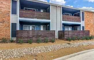 New balconies and patios fencing