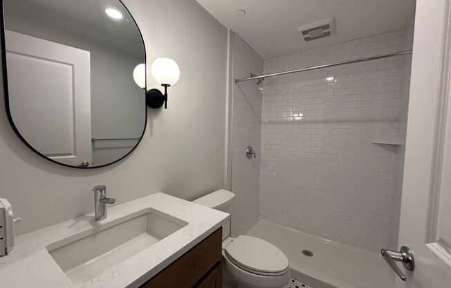 1 bed, 1 bath, 569 sqft, $1,110, Unit 210 - 402 AMI