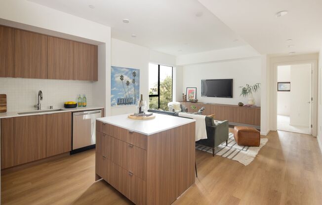 1 bed, 1 bath, 715 sqft, $3,900, Unit 216