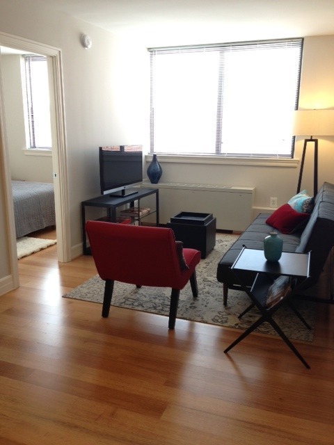 1 bed, 1 bath, $2,295, Unit 0110