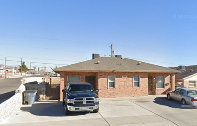3901 Van Buren