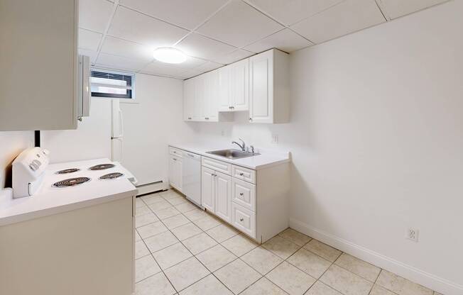 1 bed, 1 bath, 700 sqft, $2,695