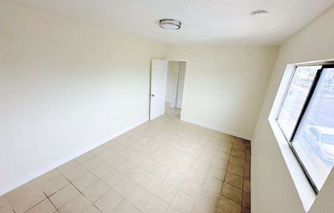 1 bed, 1 bath, $1,725, Unit Unit 7