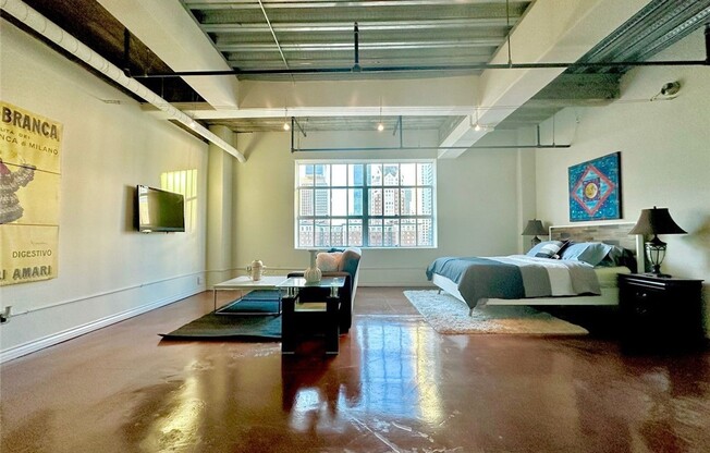 1 bed, 1 bath, 700 sqft, $2,000, Unit 1105