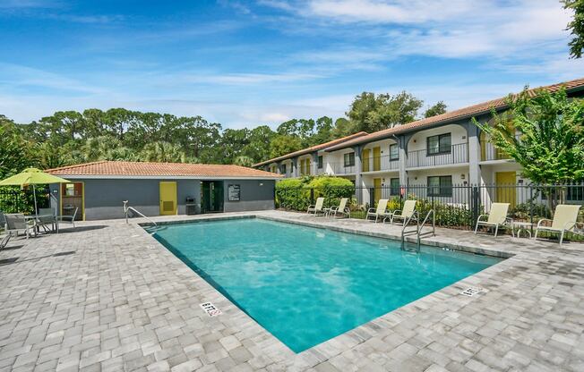 The Oasis Apartments in Daytona Beach, FL