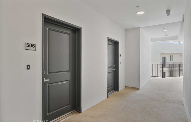2 beds, 2 baths, 1,069 sqft, $2,309, Unit 502