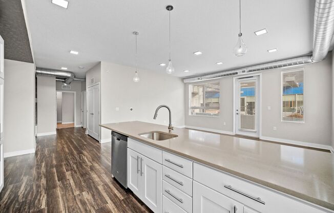 2 beds, 2 baths, 960 sqft, $1,795, Unit 316