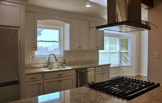 4 bed, 3 Bath, Westside El Paso, 6447 Belton