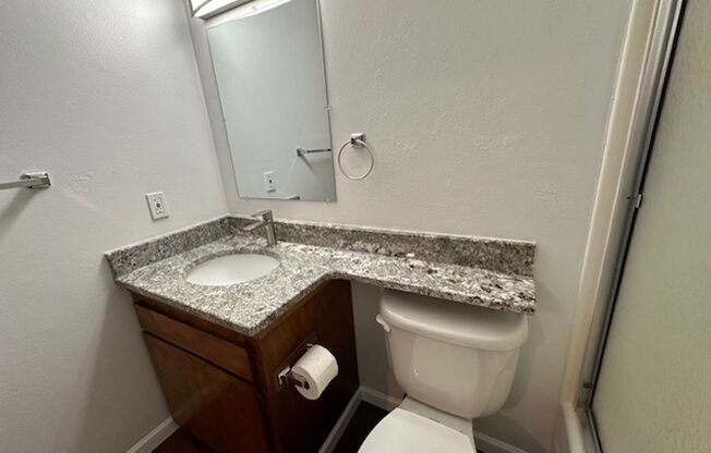 3 beds, 1 bath, $2,100