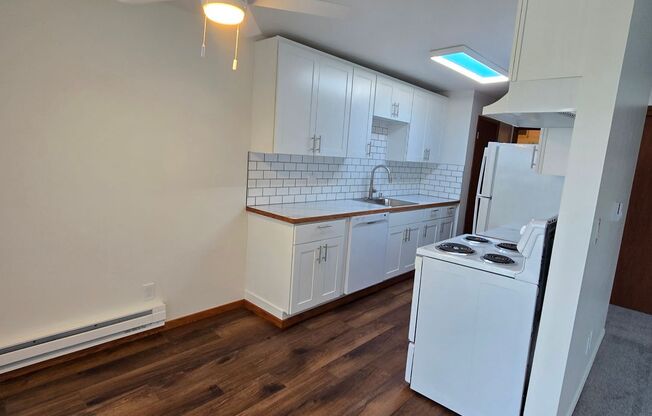 Tracy Ann Apartments