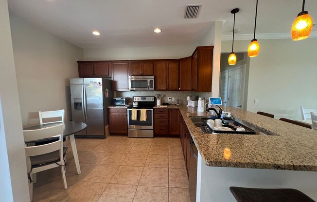 2 beds, 2 baths, $4,500