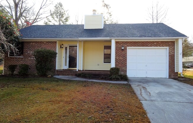 3 beds, 2 baths, $1,595