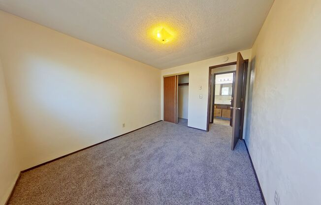 1 bed, 1 bath, $1,095, Unit 5